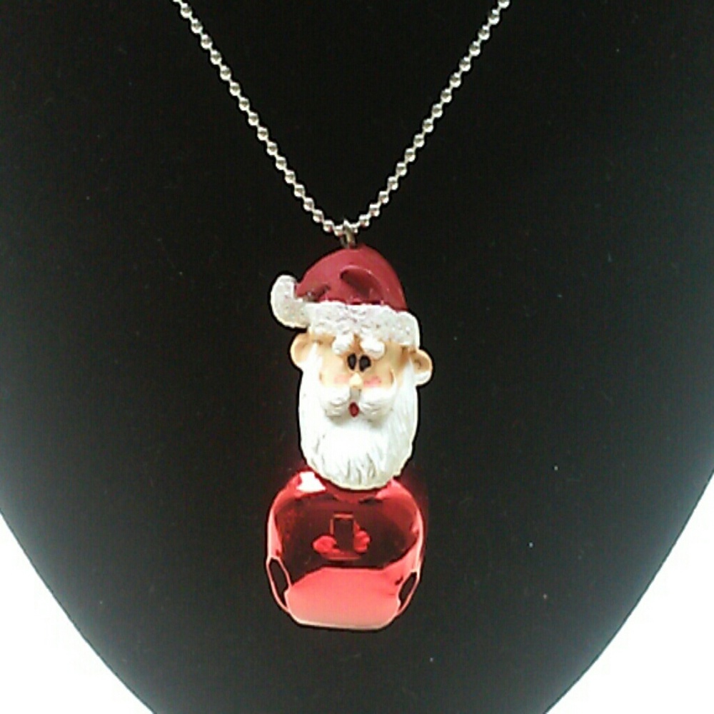 NWT! Rudolph the Reindeer "Santa" necklace - Picture 2 of 7